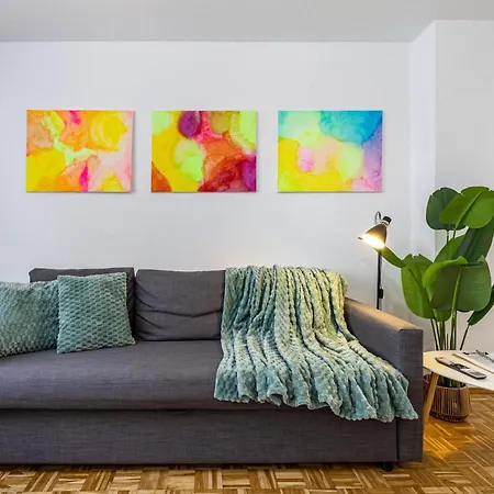 Art - Mit Balkon Appartamento