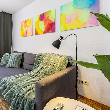 Appartamento Art - Mit Balkon Duisburgo
