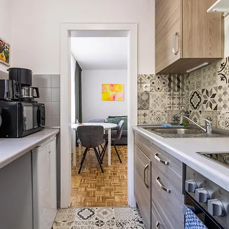 Art - Mit Balkon Appartamento Duisburgo